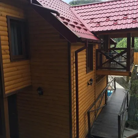 Деревянный коттедж Nad Potokom 2 Коростов